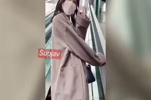 FC2PPV 4828669 最可愛的日本女教師♡ 她高潮迭起，隱藏的乳房都在顫抖，所以我幹脆直接在她體內射精♡ [有]