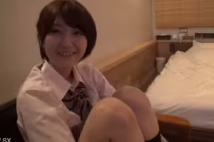 fc2-ppv 4735867 [個人射擊，業餘，制服，Creampie]無法從他的早產男友那裡退縮，一個天使般的魔鬼mo吟著振動器♡