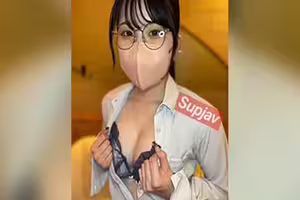 FC2PPV 4839709 [附贈高清版本] 一位美麗的護士穿著套裝在回家的路上被粗暴地強・面部的