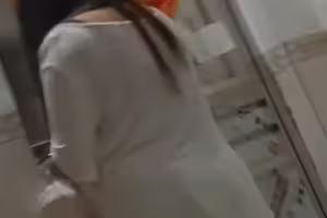 海角社区.操了一个出租房子的带娃少妇