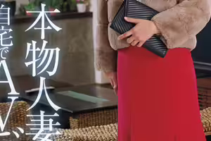(DEAB-003)在家裡出道的超完美F奶人妻！但她的臉蛋有詐？ 
