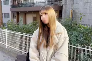 FC2PPV 4842804 【2/25迄990pt】 【初撮】※特典付　スレンダー小麦色のショーダンサー美人。ダンス歴10年の締め付けボディーを太チンに激しく突かれ連続イキ。愛液溢れる膣奥にたっぷり中出し。