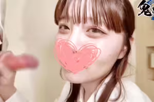 FC2-PPV-4786315 【顔出し・中出し】清楚なのに剛毛!?ギャップエグすぎ**の誘惑フェラに暴発寸前。最後はしっかり中に出してあげました。