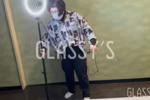 FC2-PPV-4685127 #19 未経験のスタッフに中出し＆口内射精│GLASSY'S