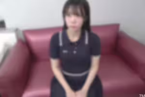 fc2-ppv 4831505 昔日真正偶像的壓倒性透明美感又回來了。即使害羞也會弄濕自己的蜜罐。中出是不可避免的，迷人的表情讓男人感到困惑。| FC2電子市場