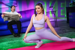 Leana Lovings – My Favorite Athlete’s Leaky Hole