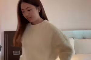 身材苗条清纯素颜皮裤姐姐-南橘大神