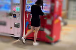 FC2-PPV-4717675 彼氏持ちの巨乳幼馴染と生ハメ交尾！ 「中はダメ」でも強..引に中出し！！