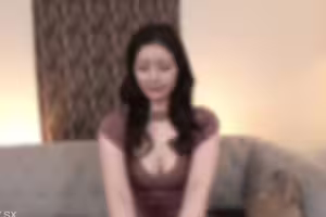 fc2-ppv 4820952 【初拍/個人拍攝】娛樂圈的陰暗面，獲得著名的凹版偶像。擁有高高、巨乳、大屁股三大特徵的迷人身材♡在形狀淫蕩的陰戶中記錄4個鏡頭的神奇獨家奇聞趣事視頻[獎勵：高分辨率版本][主要故事/無臉]| FC2電子市場