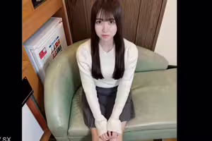 fc2-ppv 4862115 ♀207 沒錢的美女漂到了FC2成人影片這個黑工，兩次內射♡ ★特別附贈露臉和未經修圖 | FC2電子市場