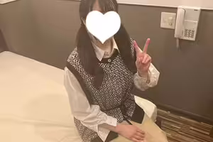 FC2-PPV-4776614 【先着30名500円オフ】りんか19歳_2・顔射＆N出し・生。あの橋●環奈似JDと再会！　顔射したあとにスク水N出しの２連発！（042）