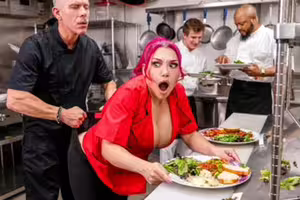 Lily Lou – Five Star Anal Fuck