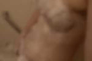 fc2-ppv 4824595 *1/10之前首次享受70%折扣 *[綜合]淋浴愛好者專享淋浴！老實說，看起來像個女人，愛泡泡。| FC2電子市場